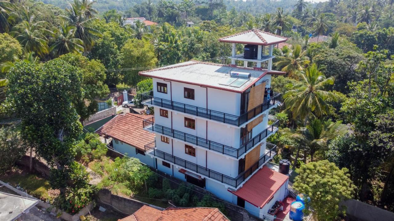 La Canopee Unawatuna Exteriör bild